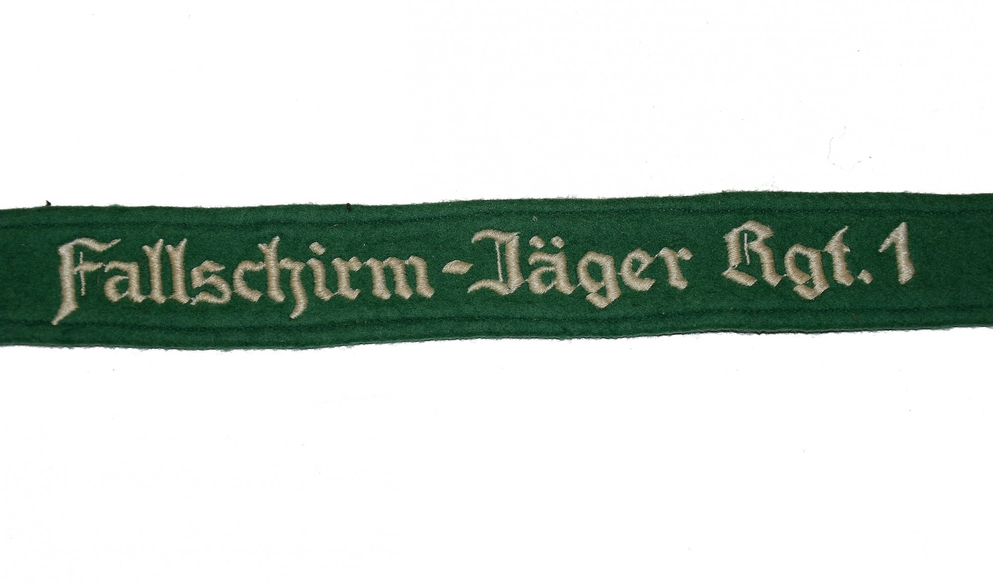 “FALLSCHIRM-JÄGER RGT. 1” ELITE UNIT CUFFTITLE — Horse Soldier