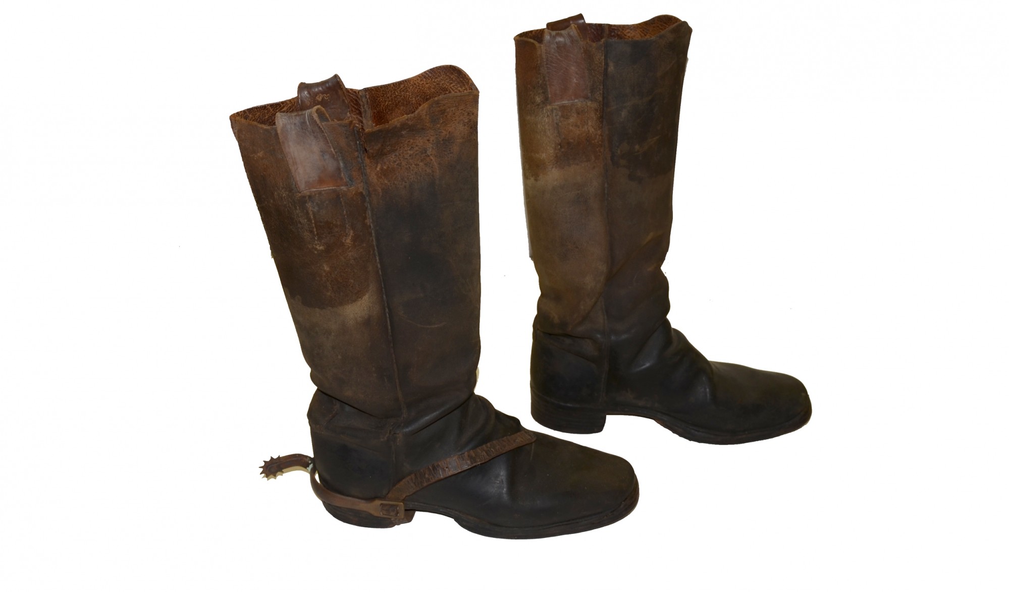 PAIR OF CIVIL WAR ERA BOOTS WITH SINGLE SPUR — Horse Soldier