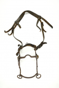 RARE CONFEDERATE CAVALRY BIT WITH “PIECRUST” “C” BOSS AND HEADSTALL