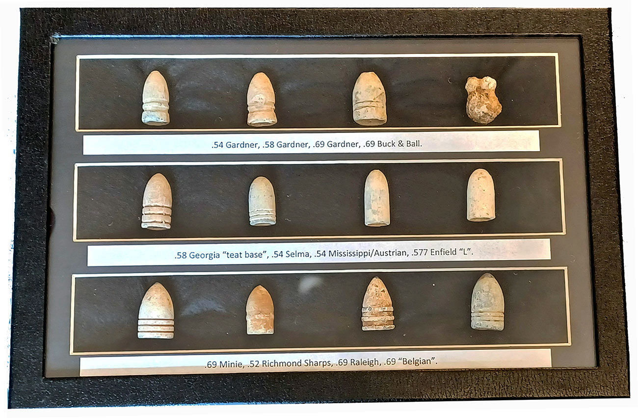 CASED DISPLAY OF CONFEDERATE CIVIL WAR BULLETS