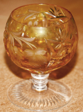 CIRCA 1940 AMBER BRANDY GLASS – TRAUBE PATTERN, BY NACHTMANNISON