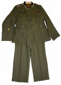 EXCEPTIONAL GERMAN ARMY MODEL 1936 FIELD UNIFORM FOR A PANZER RECON NCO