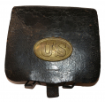 US 1857 PATTERN INFANTRY CARTRIDGE BOX WITH SOLDIER’S INITIALS AND BOX PLATE