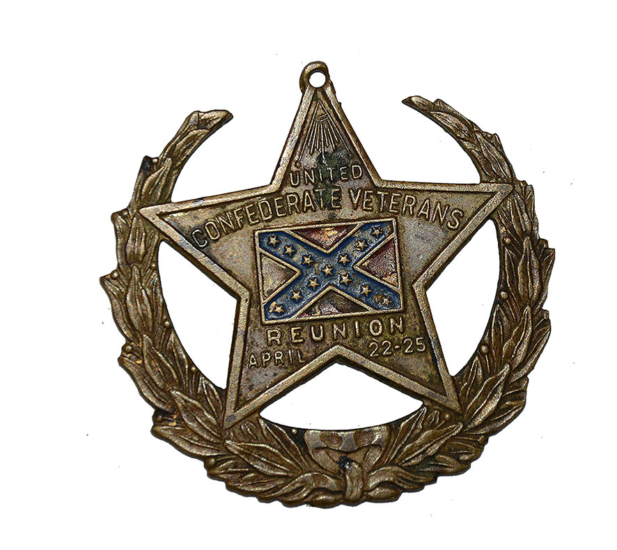 BRASS U.C.V. REUNION BADGE