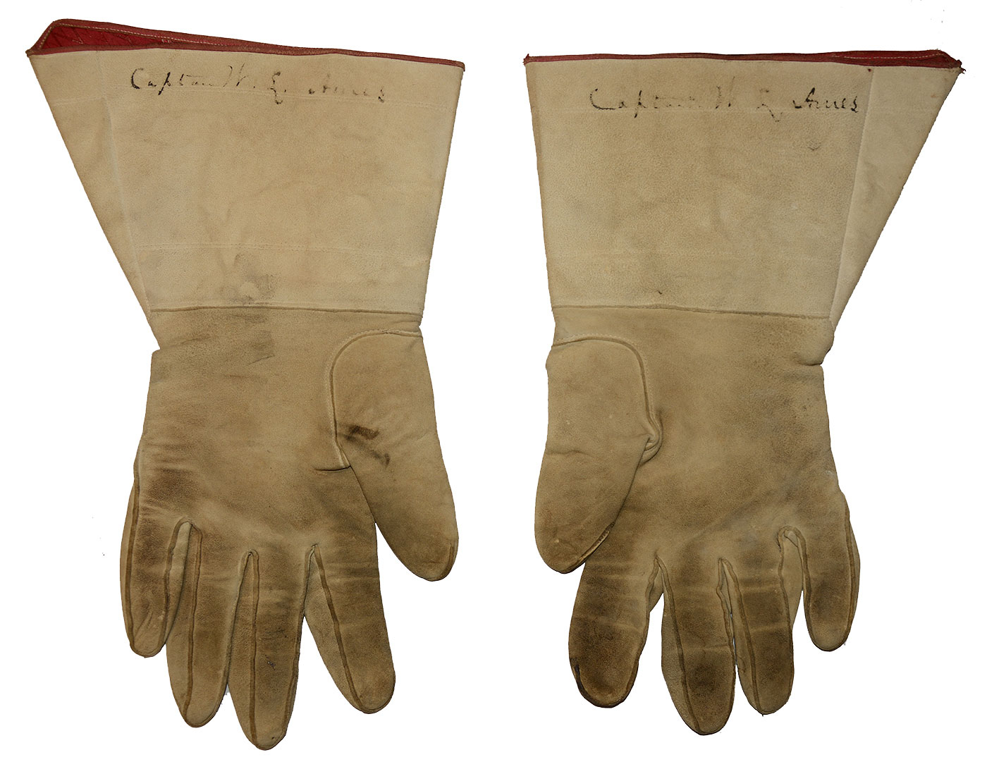 EXCEPTIONAL PAIR OF GAUNTLETS – BRIGADIER GENERAL WILLIAM AMES