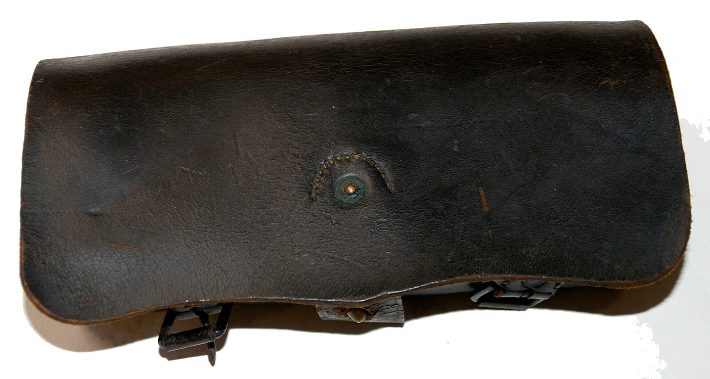 CIVIL WAR CAVALRY CARBINE CARTRIDGE BOX